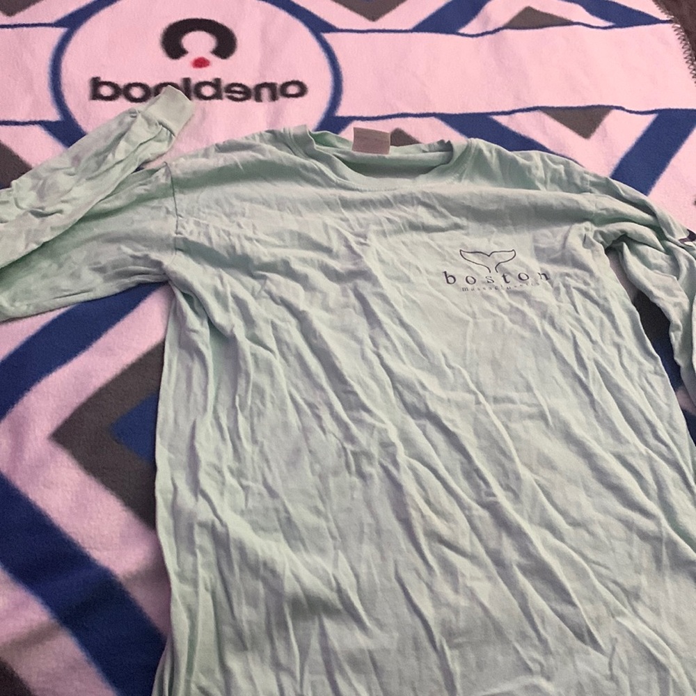 Boston long sleeved tee